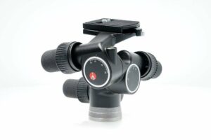 Gear - tripod head